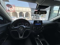 نیسان سێنترا